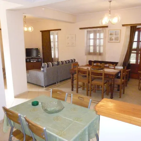 αλωνι Дом отдыха *